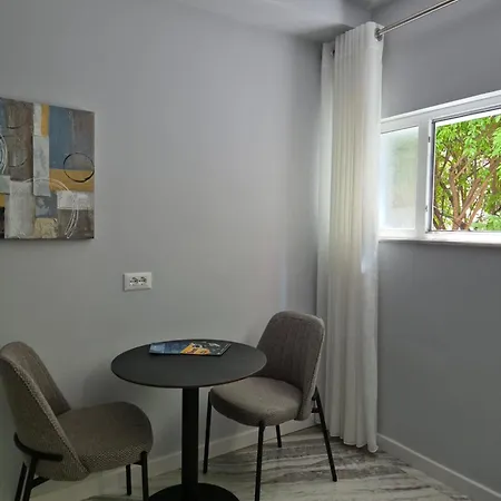 Cloud Cane 아파트