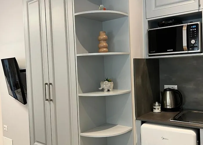 Apartment Cloud Cane *